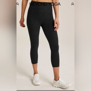 Beyond Yoga Charcoal Leggings